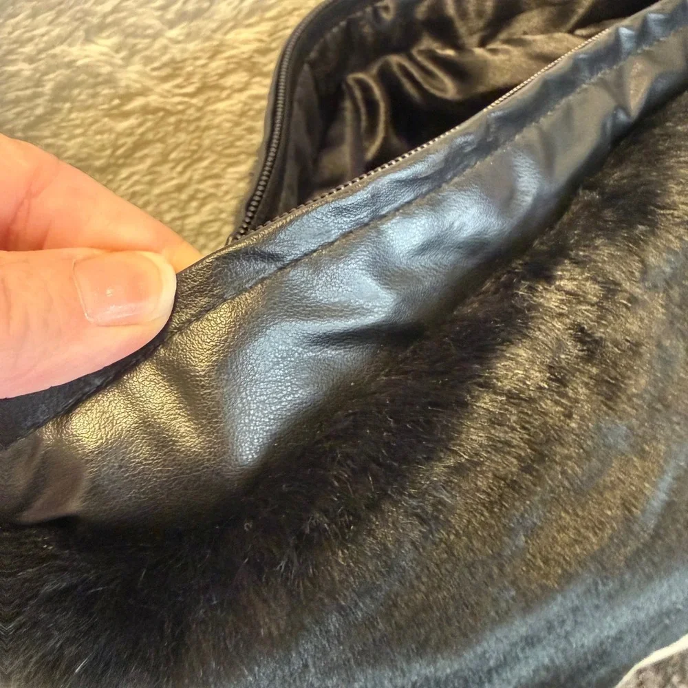 Y2K Black Faux Fur Shoulder Bag Oversized Fuzzy Plush Purse Goth 90s Vintage